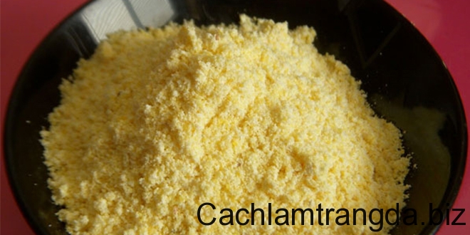 Beauty Uses of cornmeal on skin care and makeup camomile