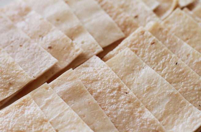 INTRODUCTION prawn crackers